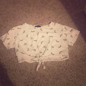 🍌 Forever 21 Banana Crop Top 🍌